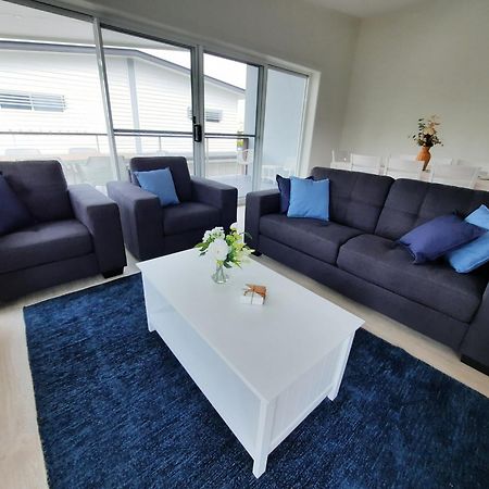Moby Dick Waterfront Resort Motel Yamba Dış mekan fotoğraf